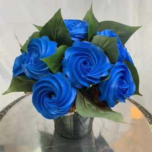 cupcakes arranged as flowers in Denver